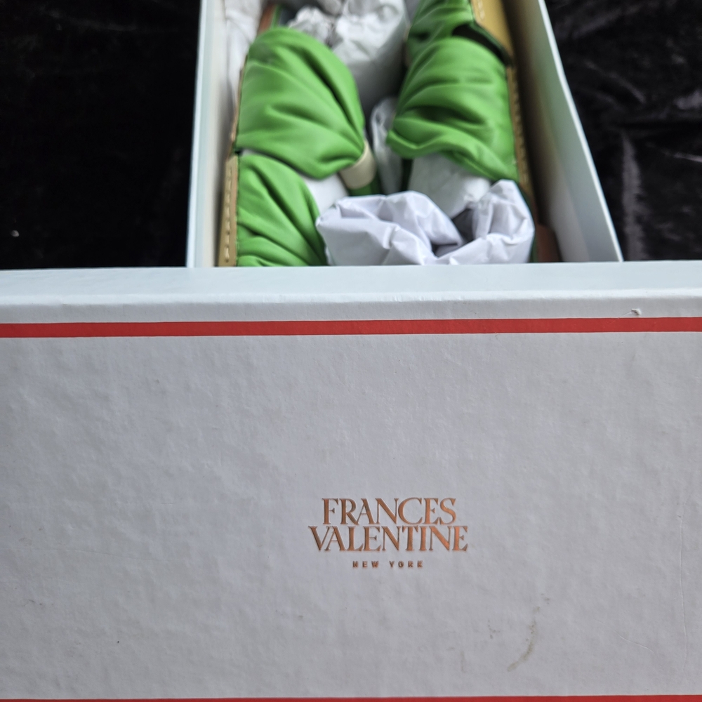 Frances Valentine Green Double Bow Sandals - Picture 3 of 3